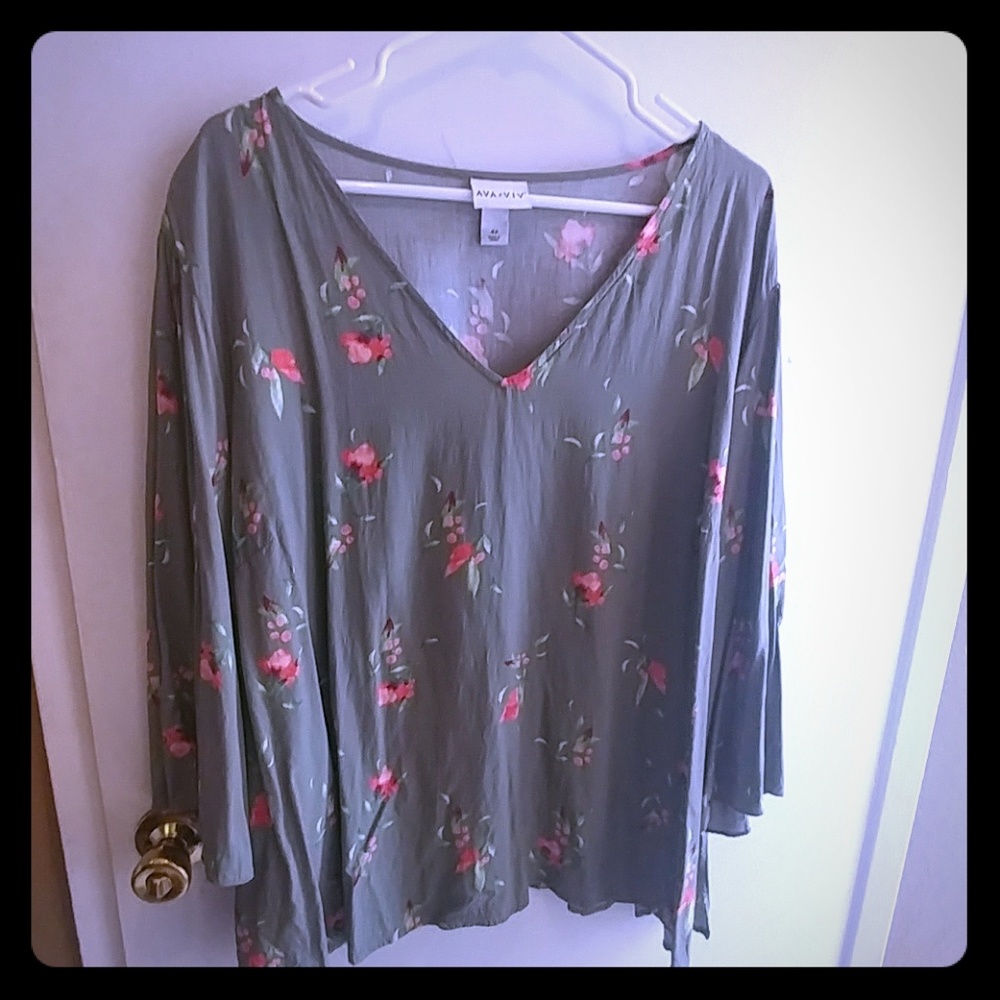Ava & viv floral blouse